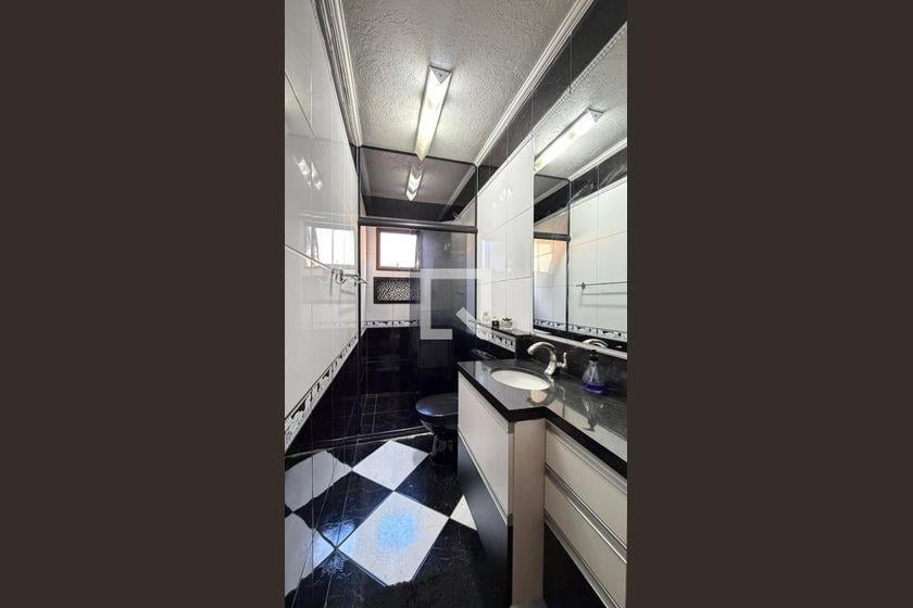Casa à Venda – Fazenda Aricanduva, 3 Quartos, 92 m² – São Paulo