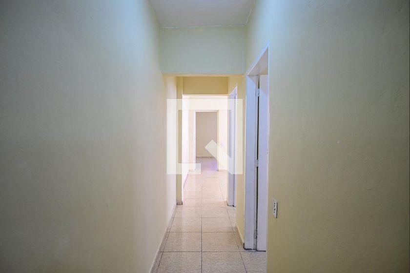 Casa à Venda – Jardim Umuarama, 2 Quartos, 120 m² – São Paulo