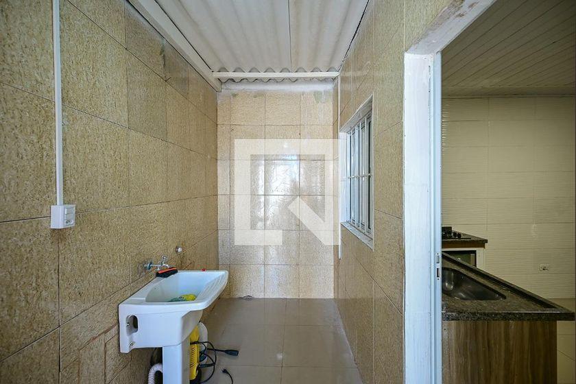Casa à Venda – Jardim Umuarama, 2 Quartos, 120 m² – São Paulo
