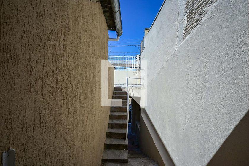 Casa à Venda – Jardim Umuarama, 2 Quartos, 120 m² – São Paulo