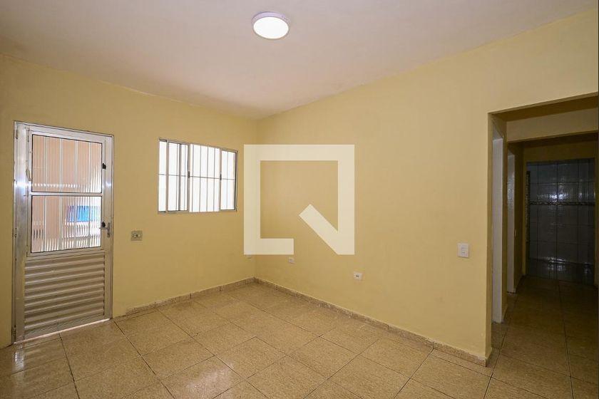 Casa à Venda – Jardim Umuarama, 2 Quartos, 120 m² – São Paulo