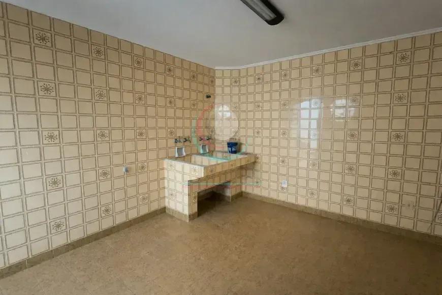 R2 Image 123296 #44