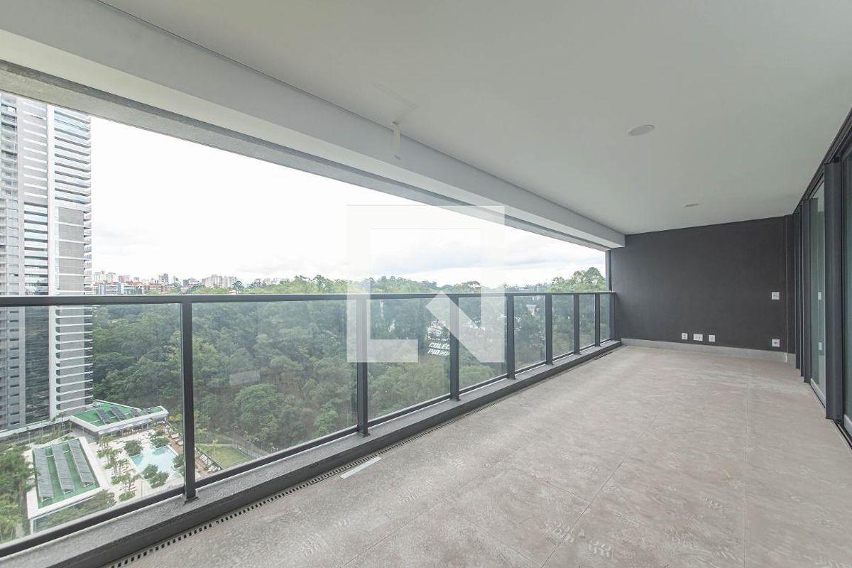 Apartamento à Venda – Panamby, 3 Quartos, 141 m2