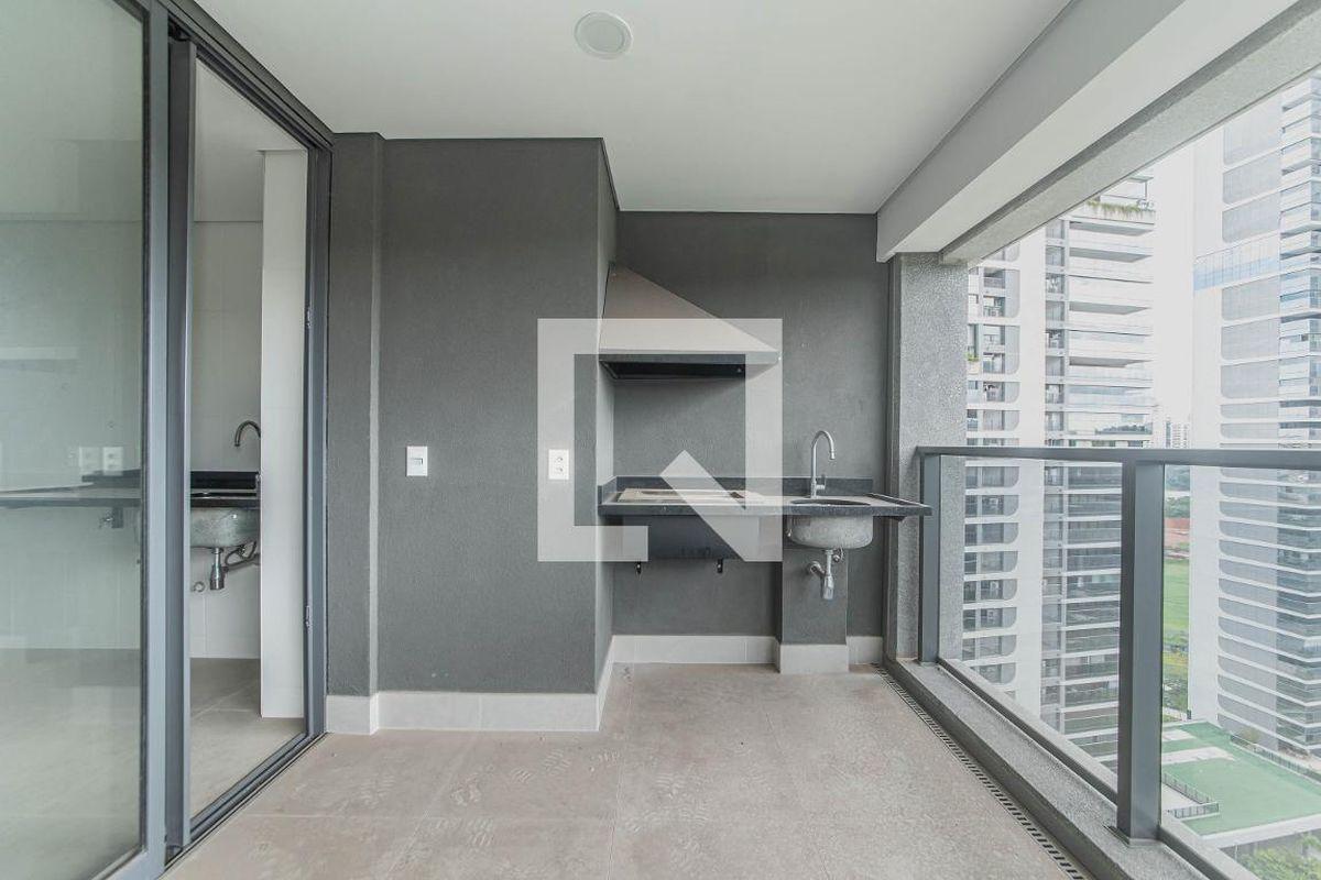 Apartamento à Venda – Panamby, 3 Quartos, 141 m2
