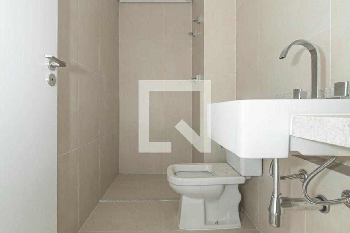 Apartamento à Venda – Panamby, 3 Quartos, 141 m2