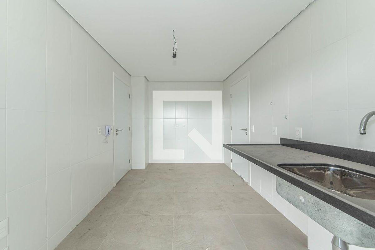 Apartamento à Venda – Panamby, 3 Quartos, 141 m2