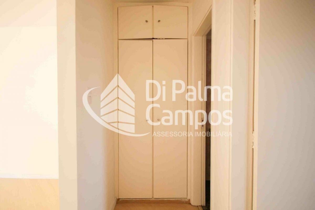 Apartamento de 52m² com 2 quartos e vaga para alugar no bairro Ipiranga