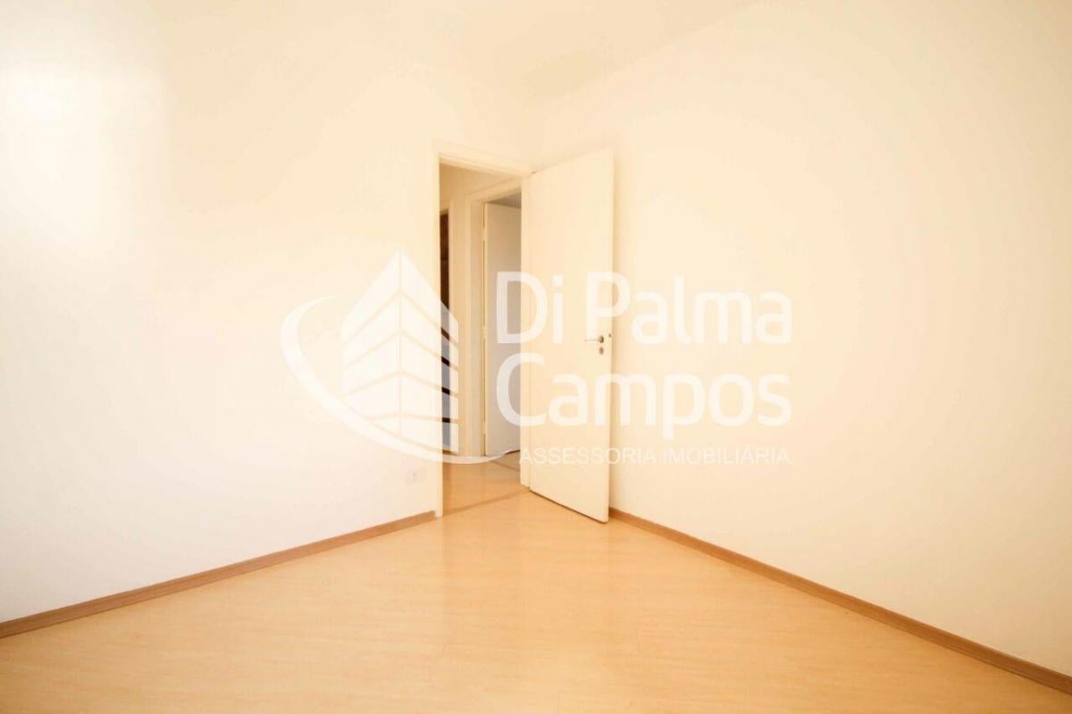 Apartamento de 52m² com 2 quartos e vaga para alugar no bairro Ipiranga