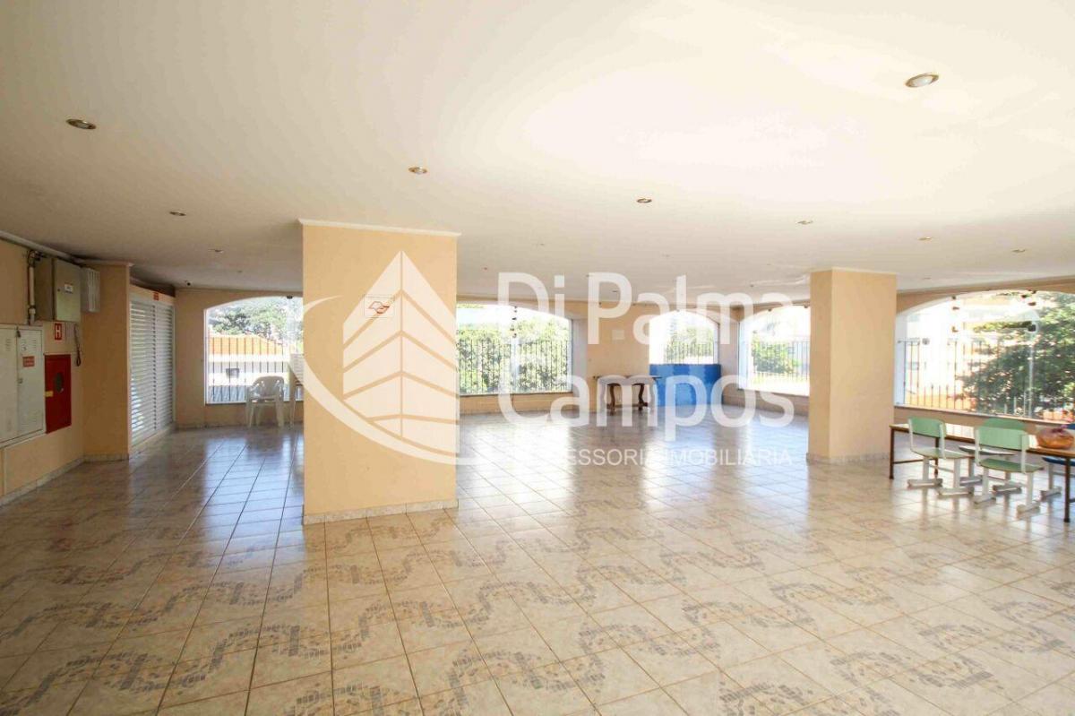 Apartamento de 52m² com 2 quartos e vaga para alugar no bairro Ipiranga