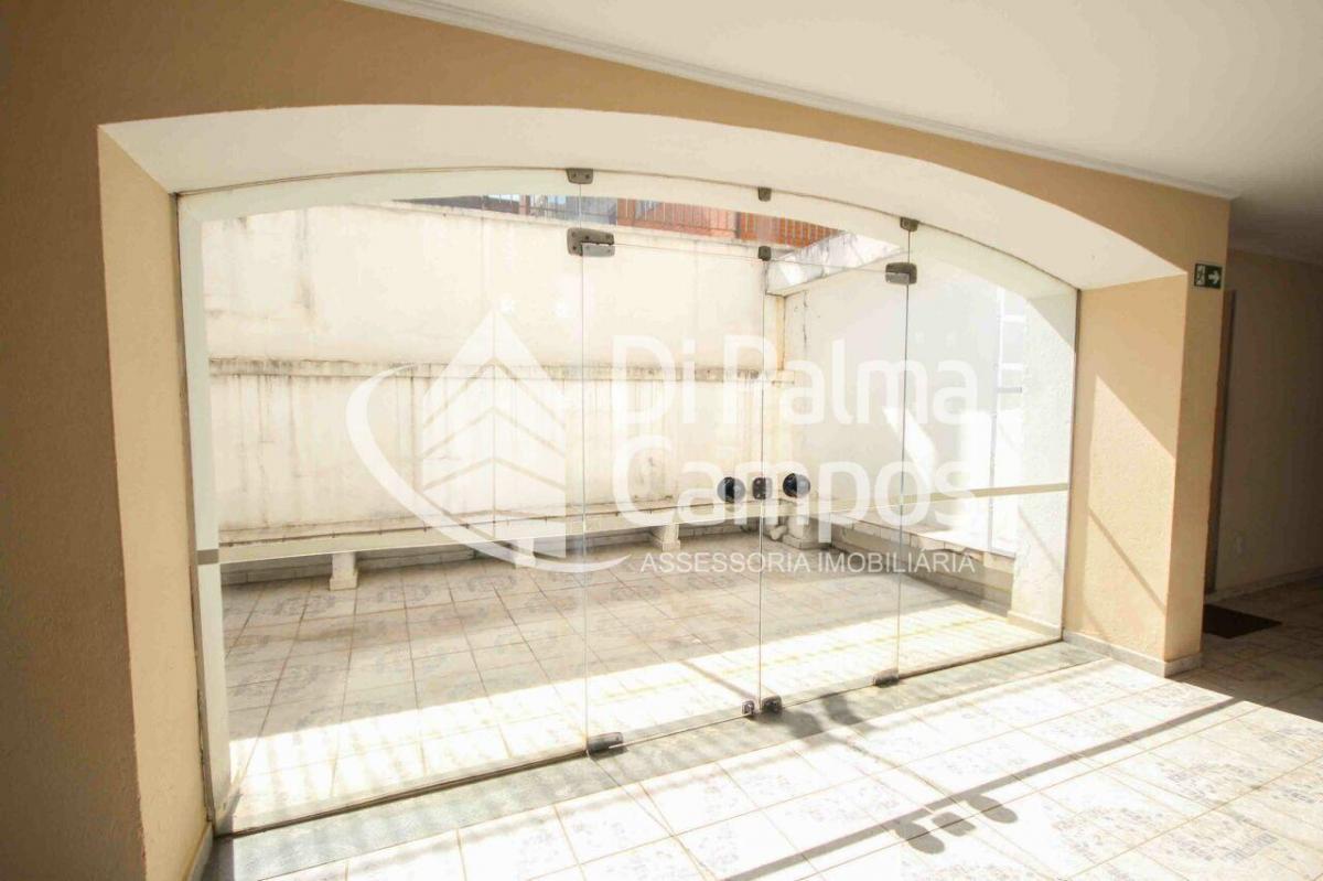 Apartamento de 52m² com 2 quartos e vaga para alugar no bairro Ipiranga