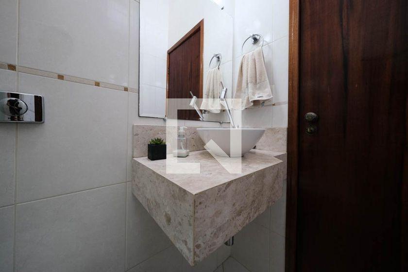 Casa à Venda – Jardim Brasília, 2 Quartos, 100 m² – São Paulo