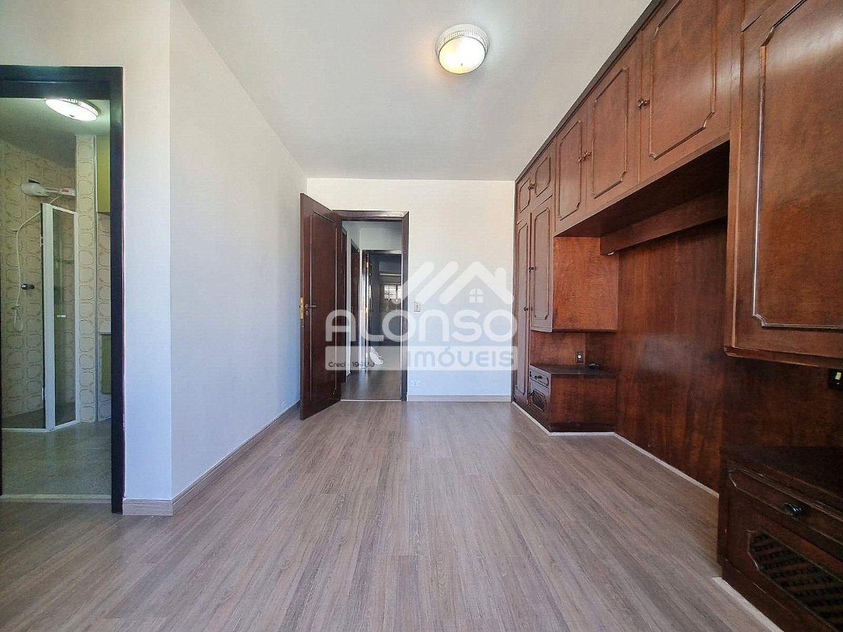 Casa com 230 m² e 3 quartos para aluguel no Jardim Bonfiglioli, Butantã!