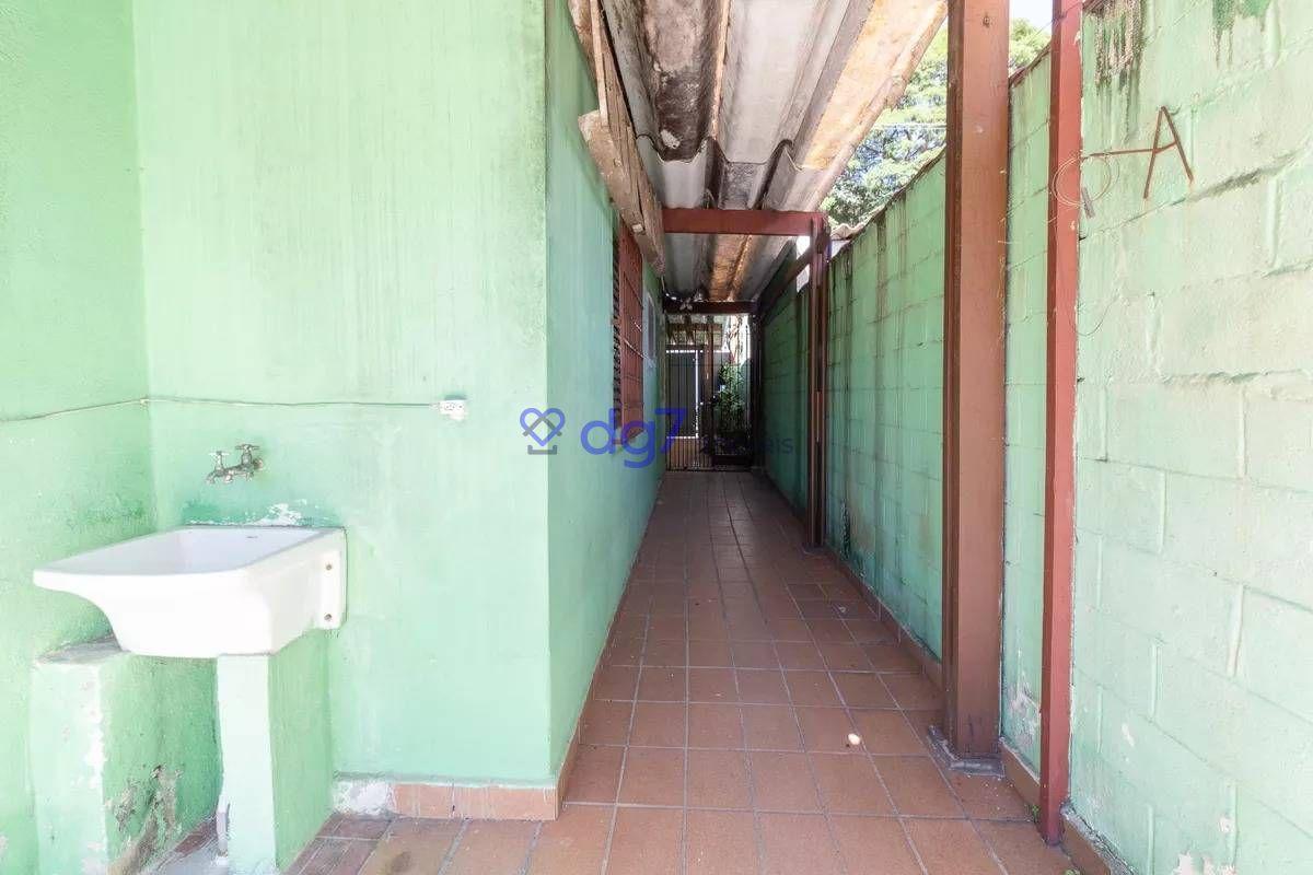 OPORTUNIDADE CASA TÉRREA NO BAIRRO CONJUNTO RESIDENCIAL BUTANTÃ