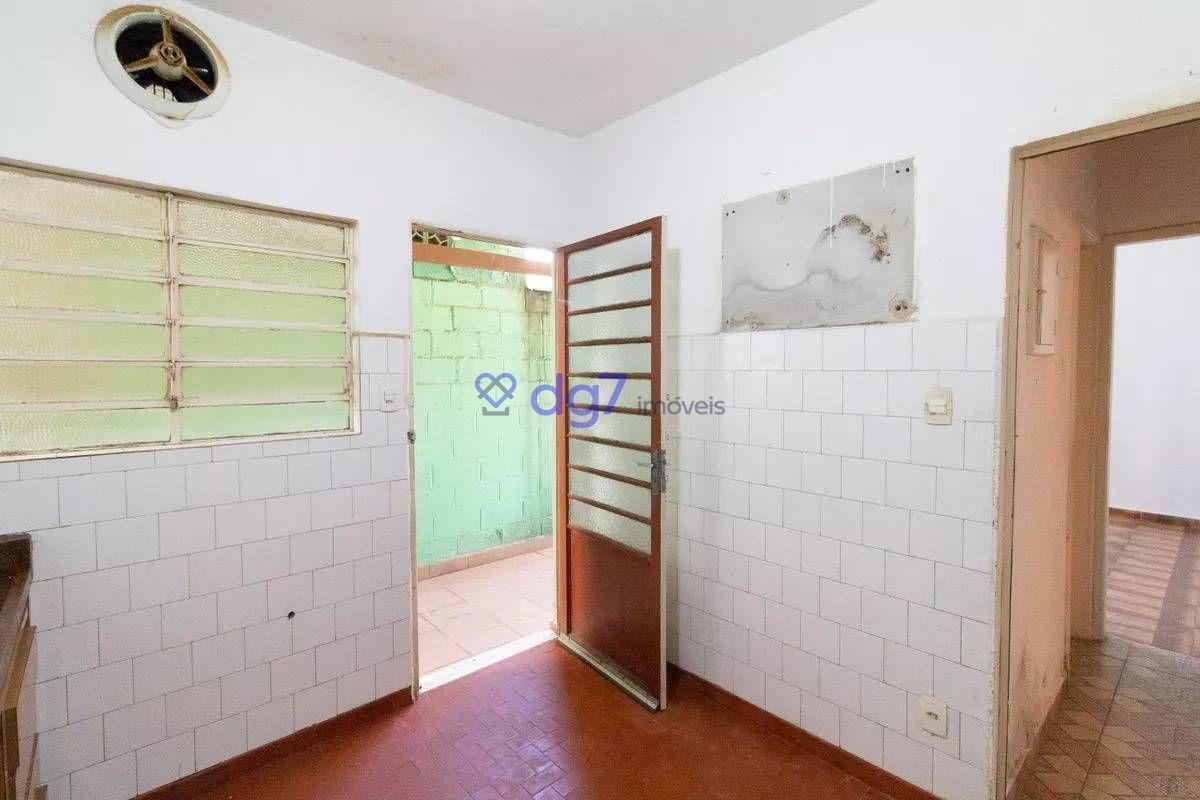 OPORTUNIDADE CASA TÉRREA NO BAIRRO CONJUNTO RESIDENCIAL BUTANTÃ