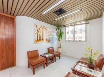 Conjunto comercial no Jardim Paulistano, na divisa com o Itaim Bibi