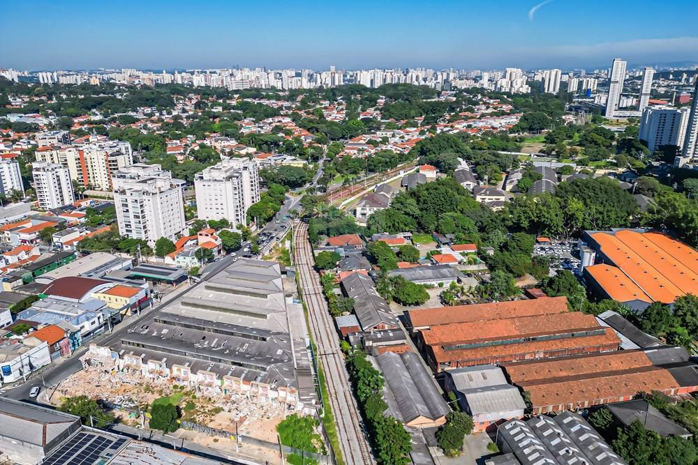 Terreno à venda 200 m² por R$ 800.000,00 – Lapa
