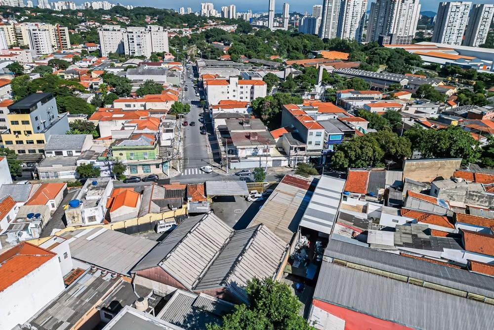 Terreno à venda 200 m² por R$ 800.000,00 – Lapa