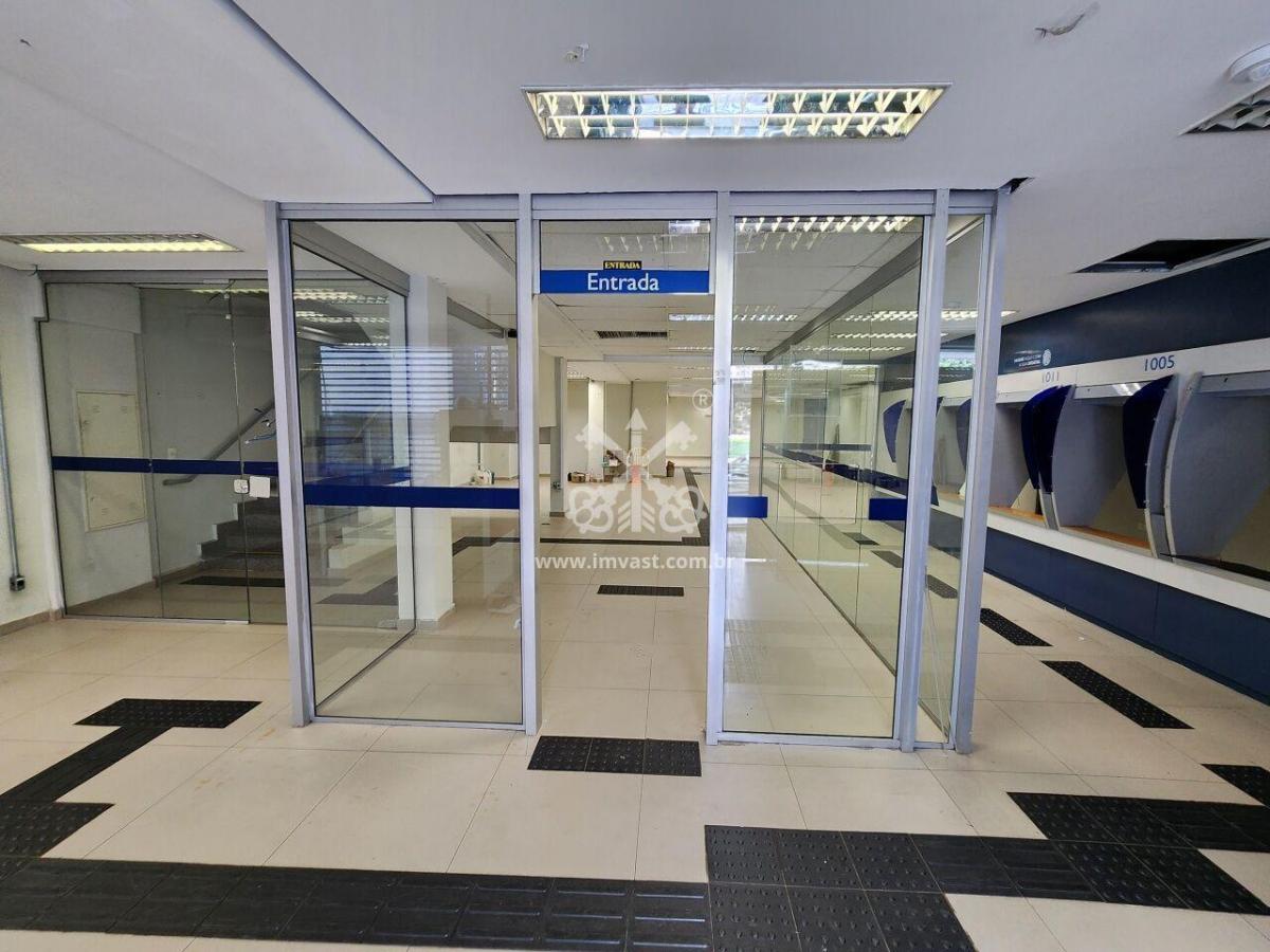 Prédio comercial para locação – Bela Vista