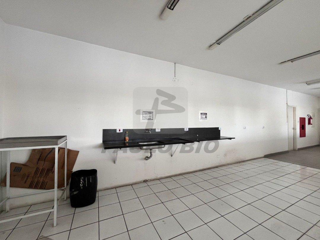 Comercial para aluguel – no Vila Lageado