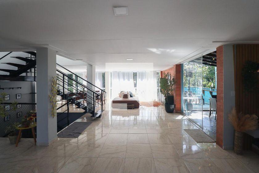 Casa à Venda – Vila Irmaos Arnoni, 3 Quartos, 500 m² – São Paulo
