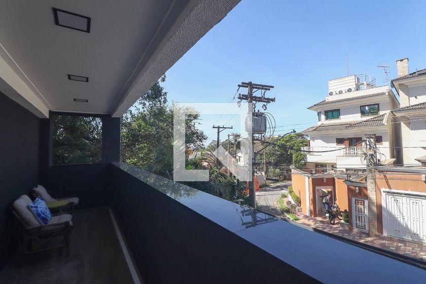 Casa à Venda – Vila Irmaos Arnoni, 3 Quartos, 500 m² – São Paulo