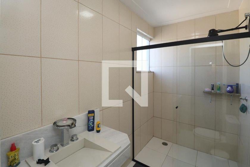 Casa à Venda – Vila Irmaos Arnoni, 3 Quartos, 500 m² – São Paulo