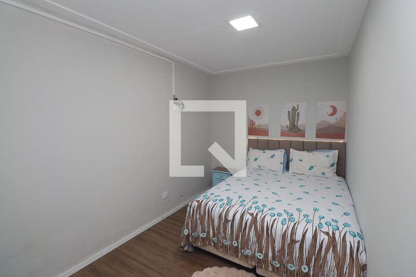 Casa à Venda – Vila Irmaos Arnoni, 3 Quartos, 500 m² – São Paulo
