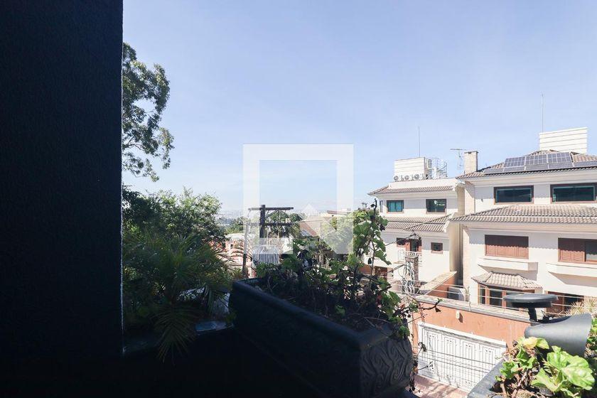 Casa à Venda – Vila Irmaos Arnoni, 3 Quartos, 500 m² – São Paulo