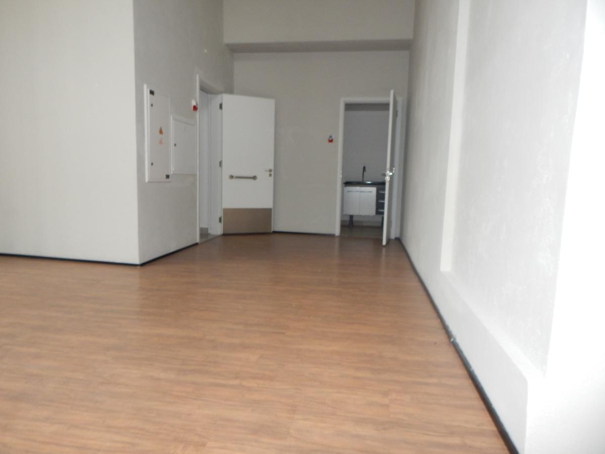 Confortável conjunto comercial para locação em Água Branca, 170m² – remaxterra#VYN9D