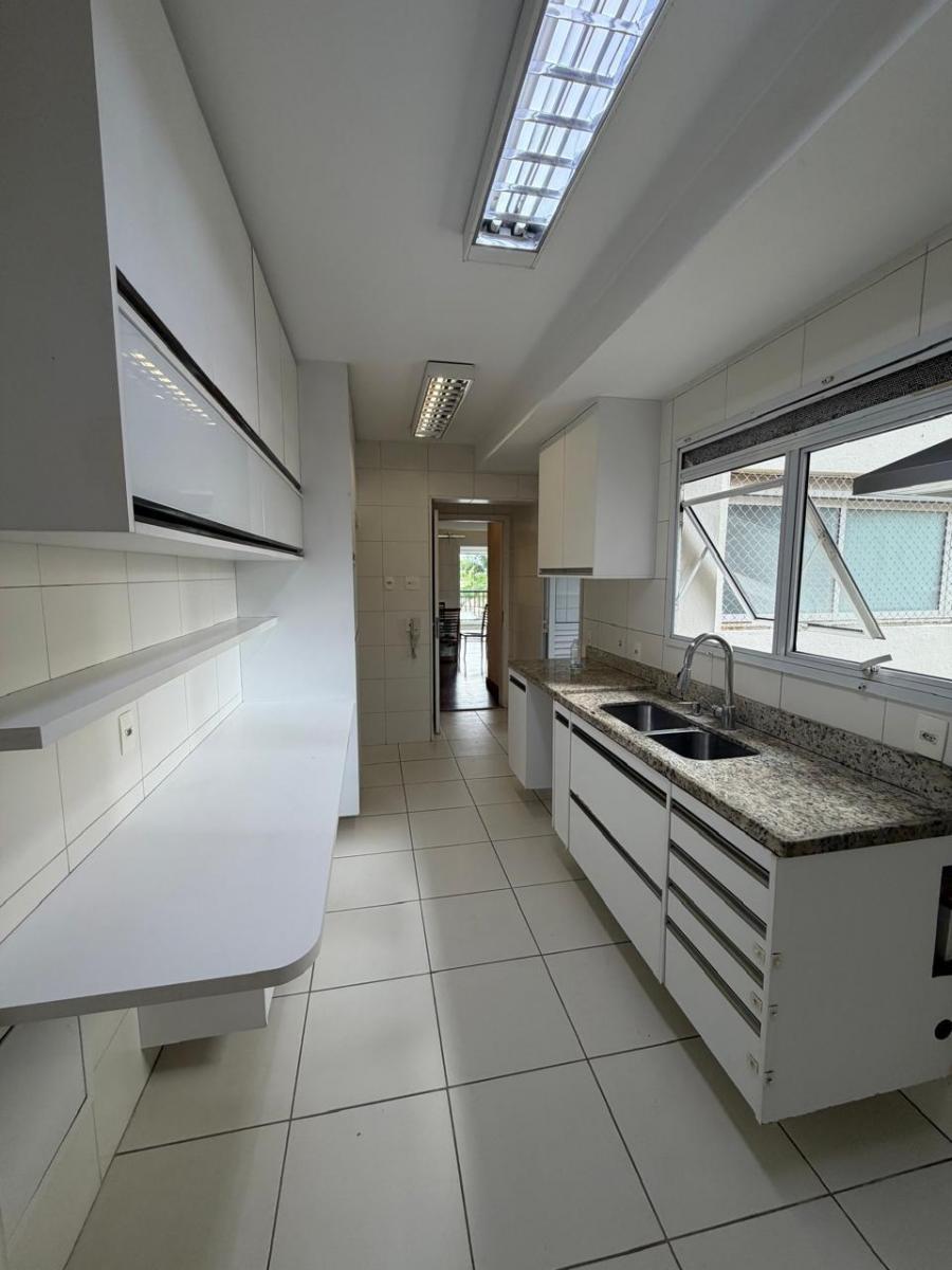 Confortável apartamento tipo para locação em Água Branca com 3 quartos, sendo 3 suítes, 161.28m² – r