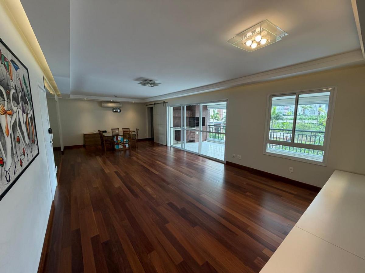 Confortável apartamento tipo para locação em Água Branca com 3 quartos, sendo 3 suítes, 161.28m² – r