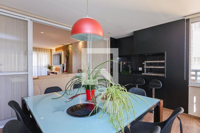 Apartamento à Venda – Portal do Morumbi, 3 Quartos, 240 m² – São Paulo