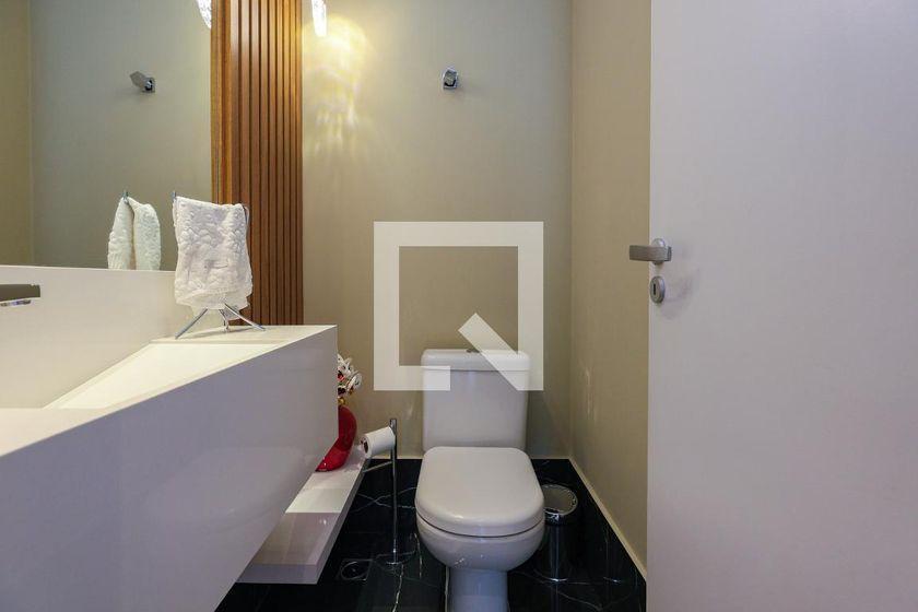 Apartamento à Venda – Portal do Morumbi, 3 Quartos, 240 m² – São Paulo