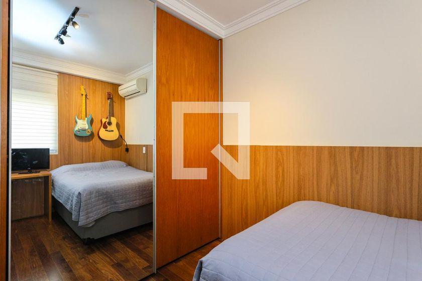 Apartamento à Venda – Portal do Morumbi, 3 Quartos, 240 m² – São Paulo