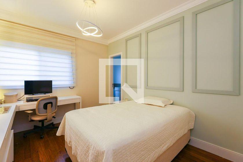 Apartamento à Venda – Portal do Morumbi, 3 Quartos, 240 m² – São Paulo