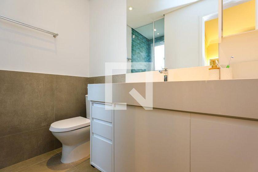 Apartamento à Venda – Portal do Morumbi, 3 Quartos, 240 m² – São Paulo