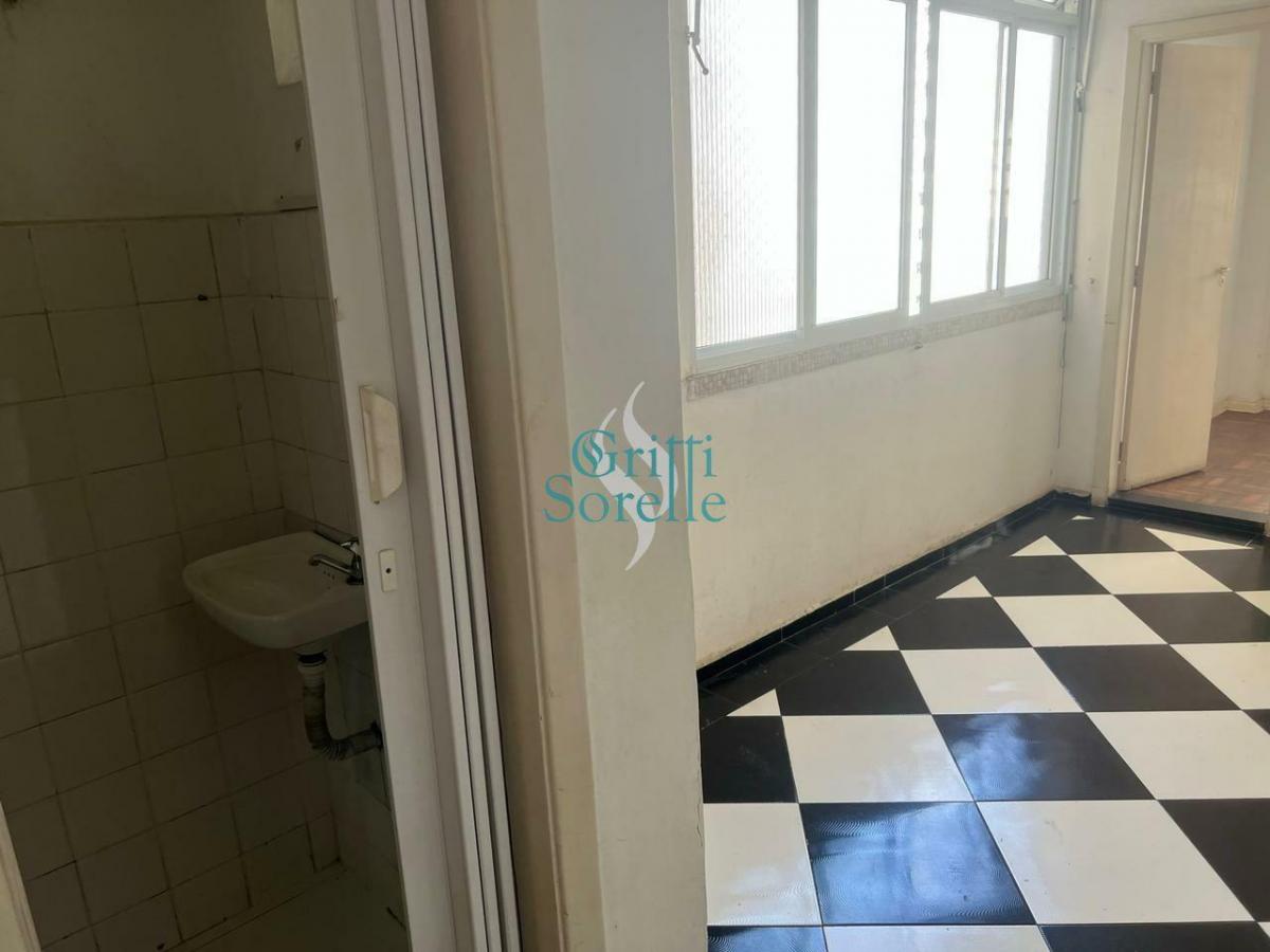 Locação de Apartamento com 160m² no Jardim Paulista – São Paulo/SP.