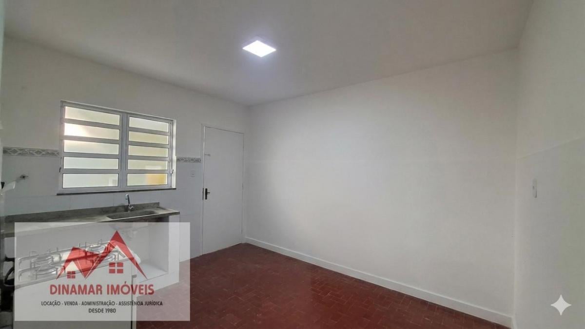 Quarto e cozinha locação por R$ 1.690,00