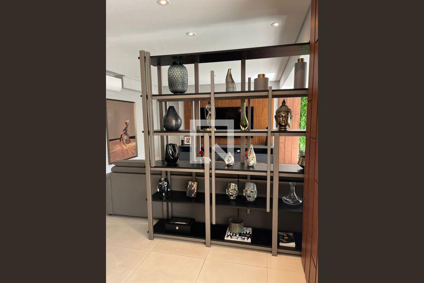 Apartamento à Venda – Perdizes, 3 Quartos, 172 m² – São Paulo