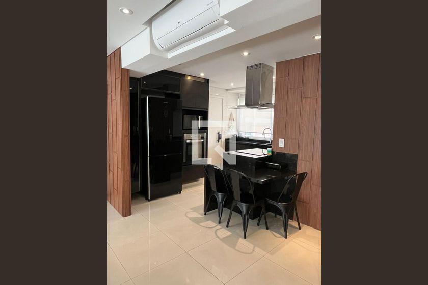Apartamento à Venda – Perdizes, 3 Quartos, 172 m² – São Paulo