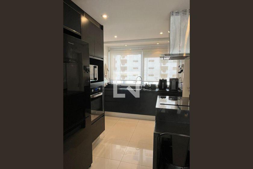 Apartamento à Venda – Perdizes, 3 Quartos, 172 m² – São Paulo