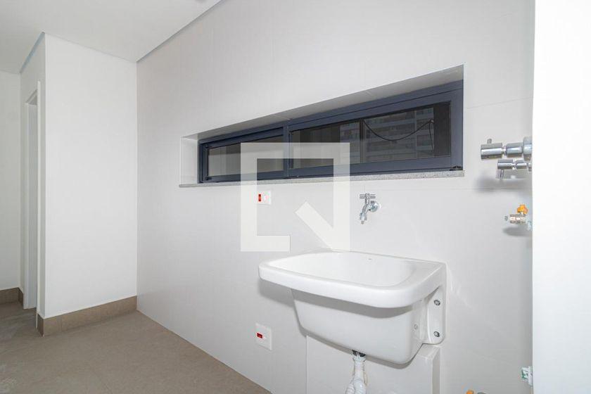 Apartamento à Venda – Brooklin, 3 Quartos, 201 m² – São Paulo
