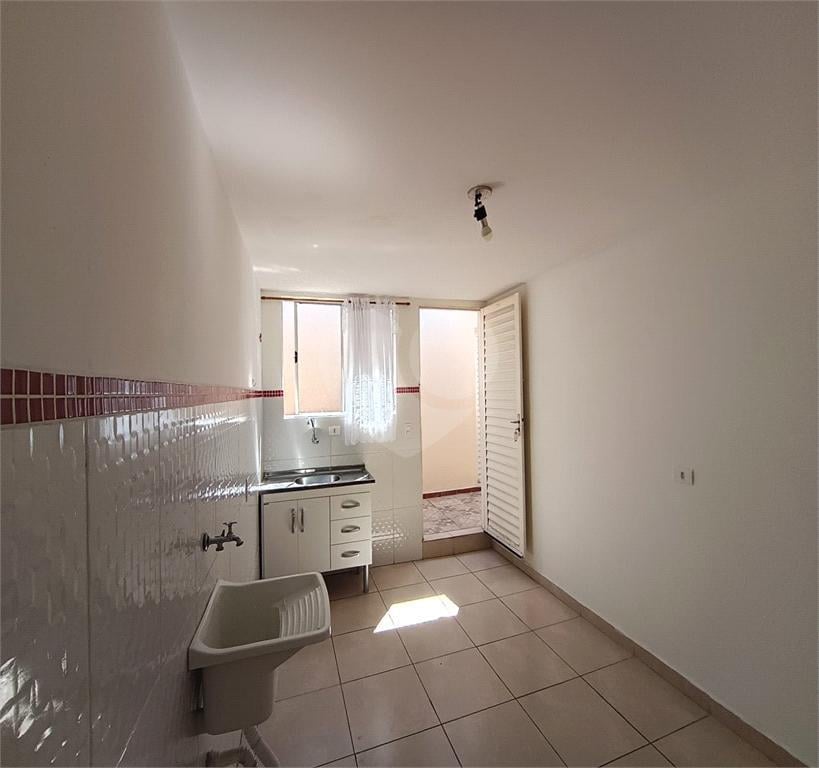 Condomínio com 1 quartos à venda em Chora menino – SP