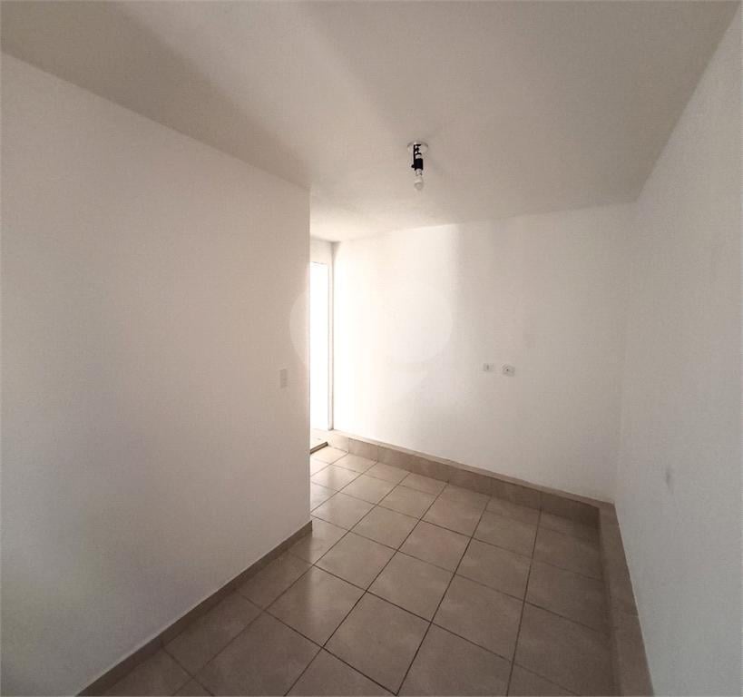 Condomínio com 1 quartos à venda em Chora menino – SP