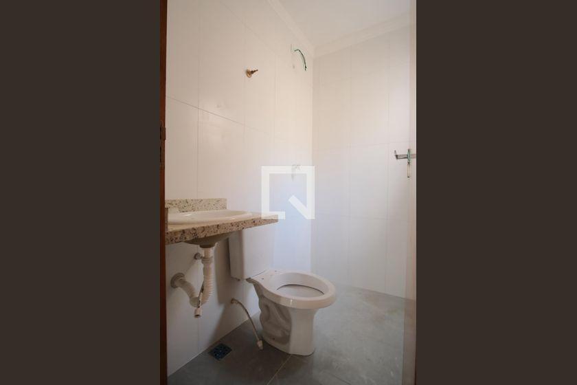 Casa à Venda – Penha de França, 2 Quartos, 51 m² – São Paulo