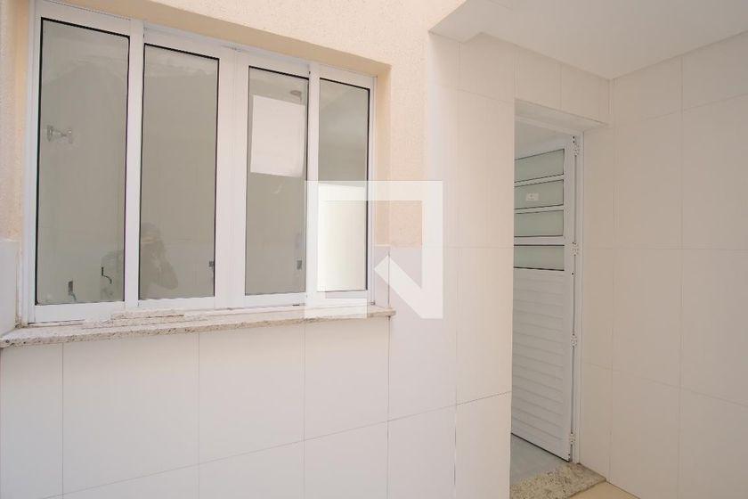 Casa à Venda – Penha de França, 2 Quartos, 51 m² – São Paulo