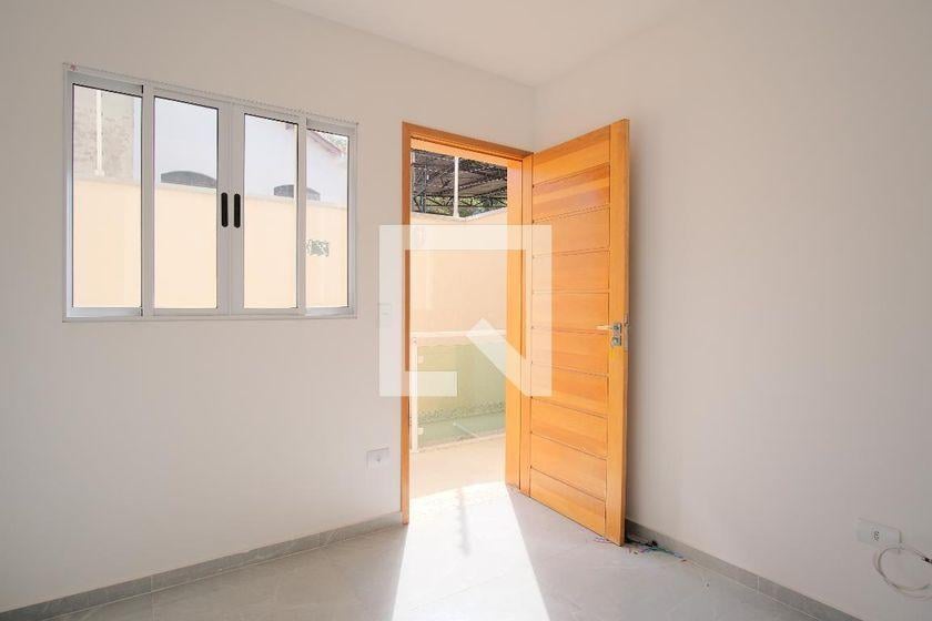 Casa à Venda – Penha de França, 2 Quartos, 51 m² – São Paulo