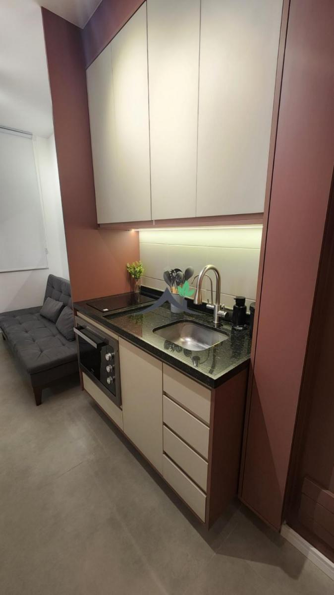 Studio mobiliado e decorado, 24 m², no Viva Benx Faria Lima
