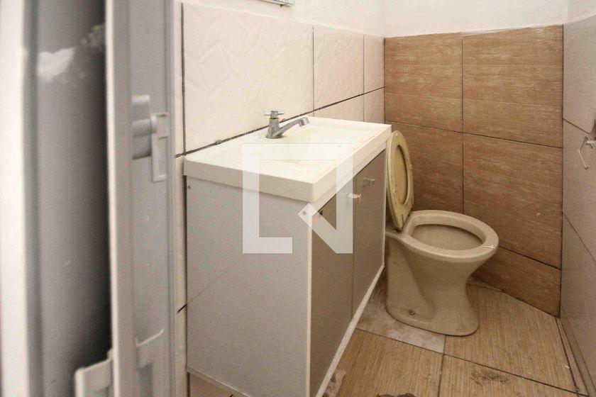 Casa à Venda – Sapopemba, 1 Quarto, 70 m² – São Paulo