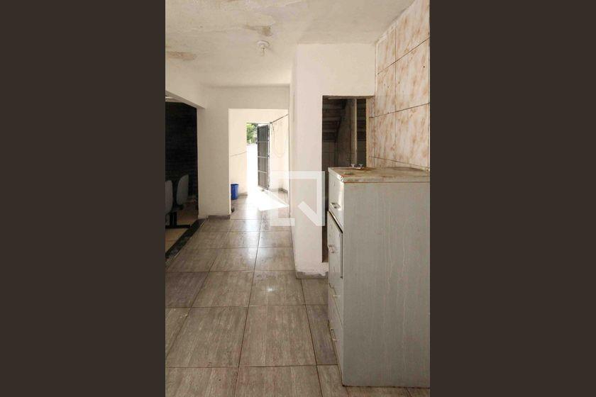 Casa à Venda – Sapopemba, 1 Quarto, 70 m² – São Paulo